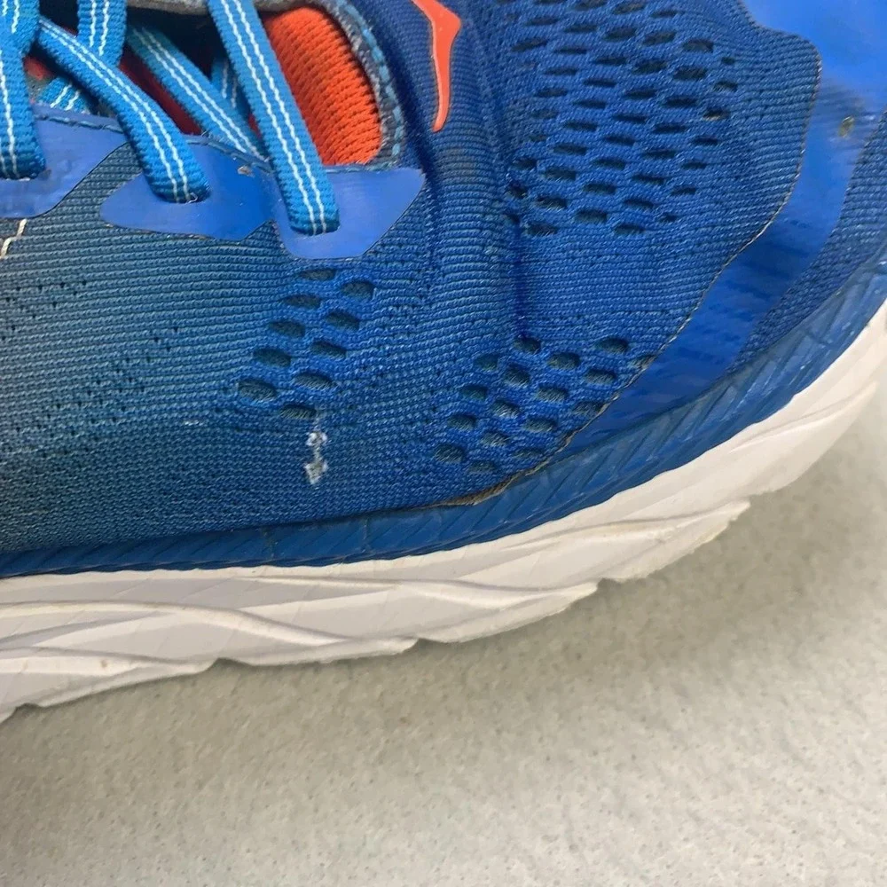 Hoka One One pre owned